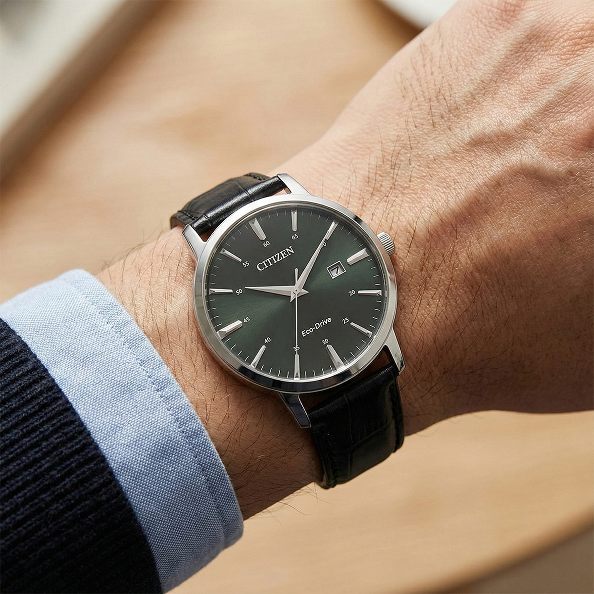 Đồng hồ Citizen nam Eco-Drive dây da BM7460-11E - Lịch lãm cho dân công sở