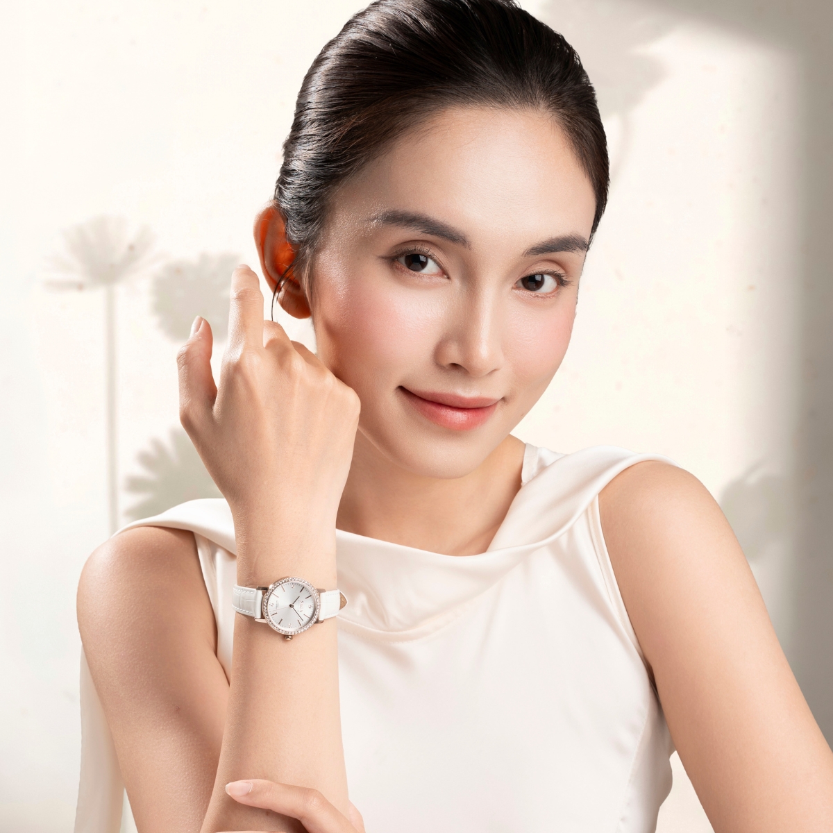 Saga Stella Chance 53578-LGSVWH-2 - Ảnh 1