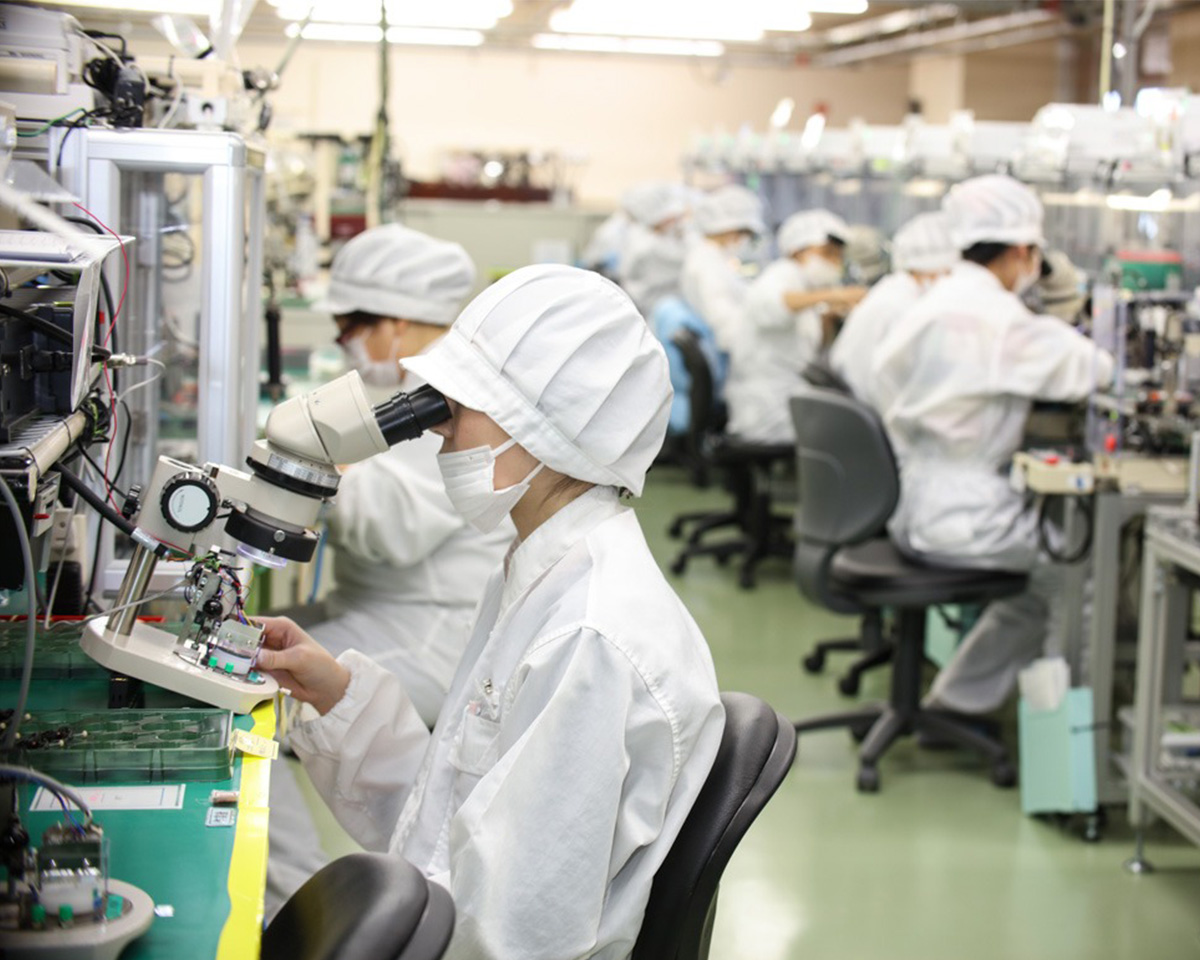 Đồng hồ máy In-House do Miyota (thuộc Citizen) lắp ráp