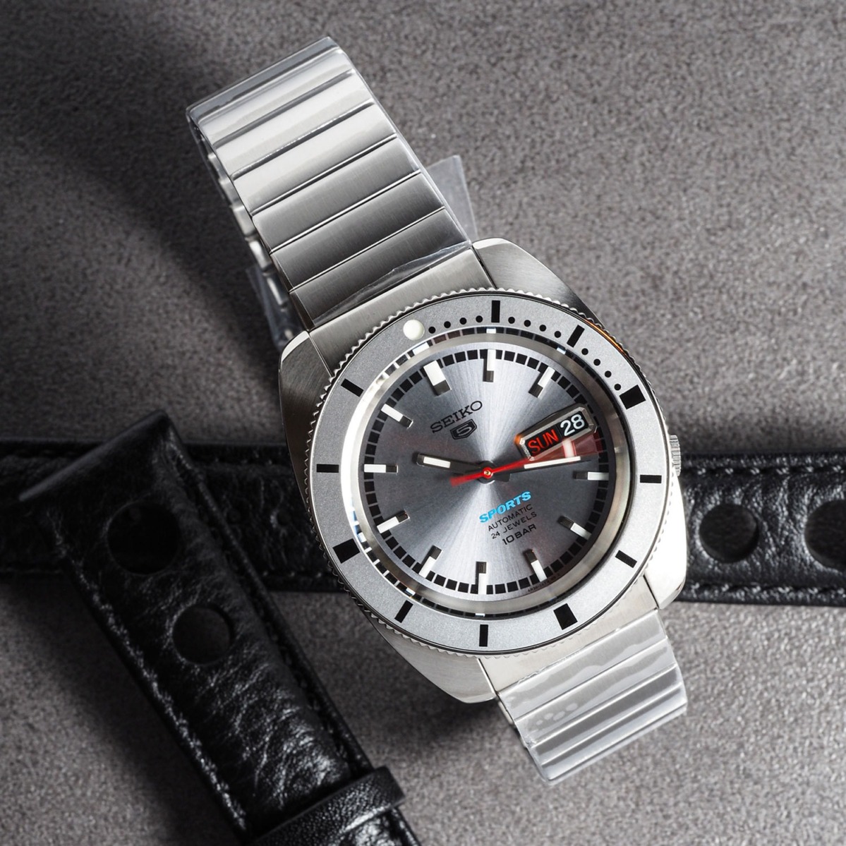Đồng hồ Seiko 5 Sports SRPL03K1 - Ảnh 5