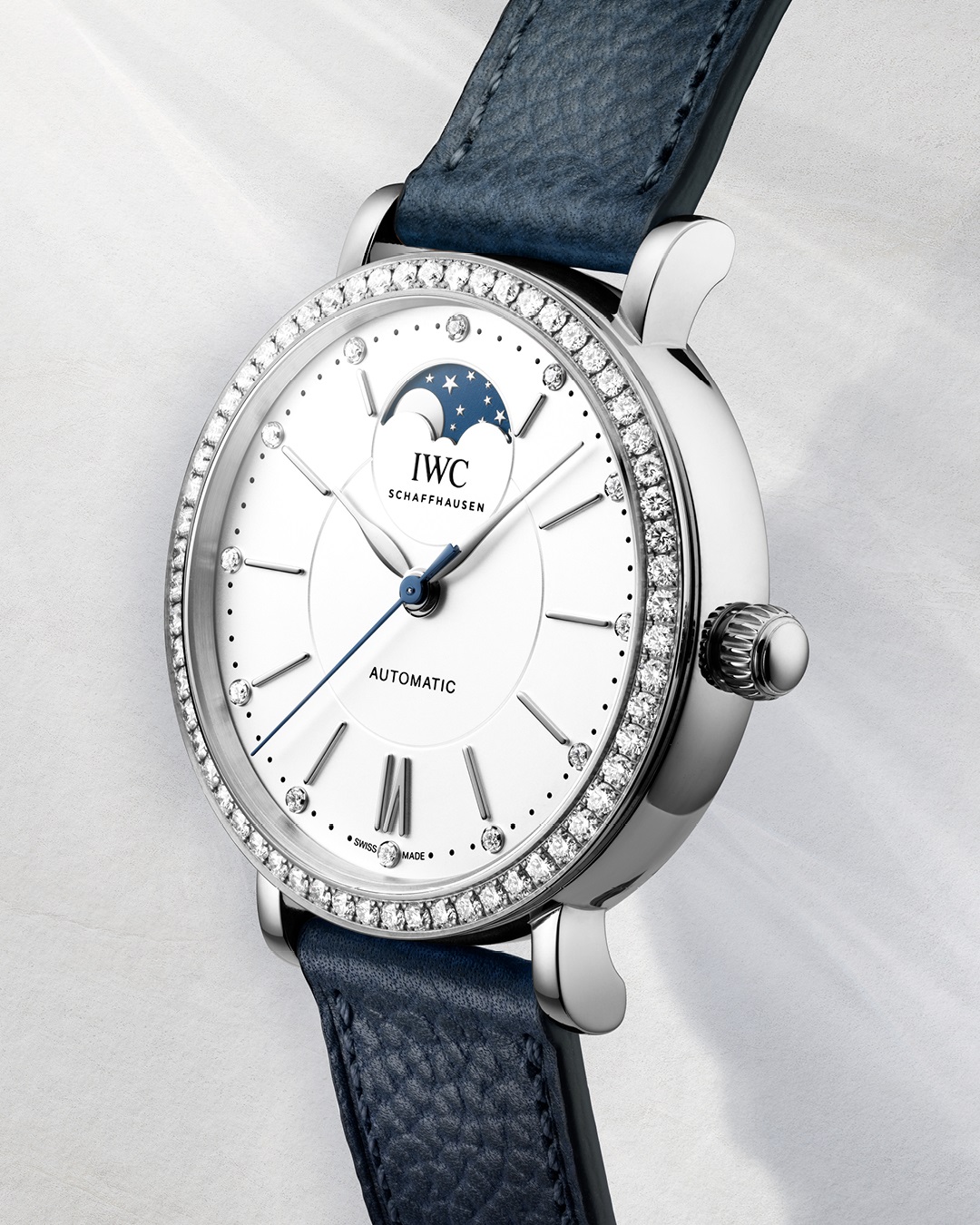 Tính năng Moonphase trên đồng hồ IWC Schaffhausen