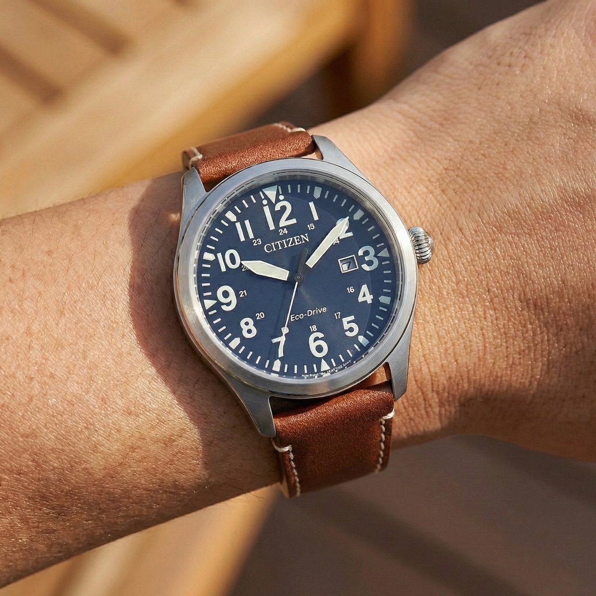 Citizen dây da BM6838-33L mang chất bụi Field Watch