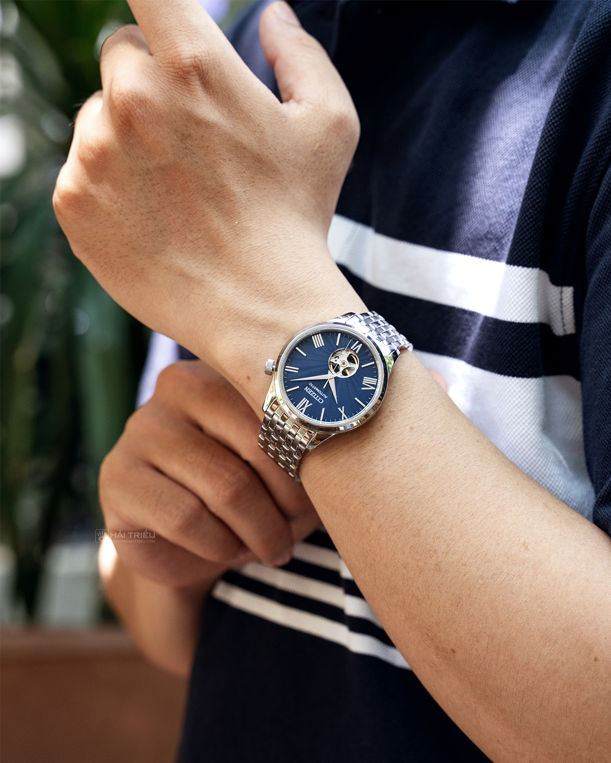Citizen NH9130-84L mặt xanh là mẫu đồng hồ bán chạy tại Đồng Hồ Hải Triều