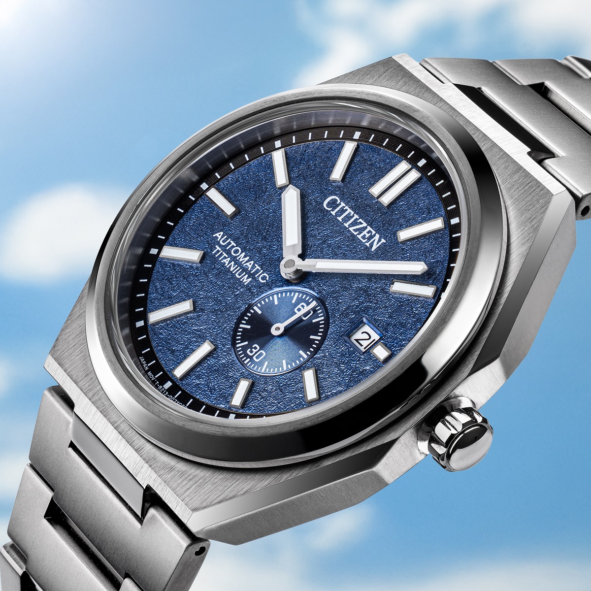 Đồng hồ Citizen mặt xanh NJ0180-80L - Xanh dương nhám thu hút