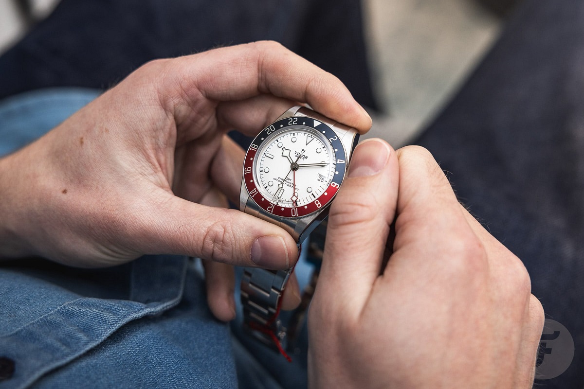 Đồng hồ cơ nam Hand winding, lên cót thủ công 