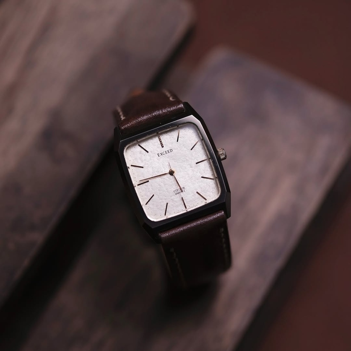 Đồng hồ Citizen Exceed