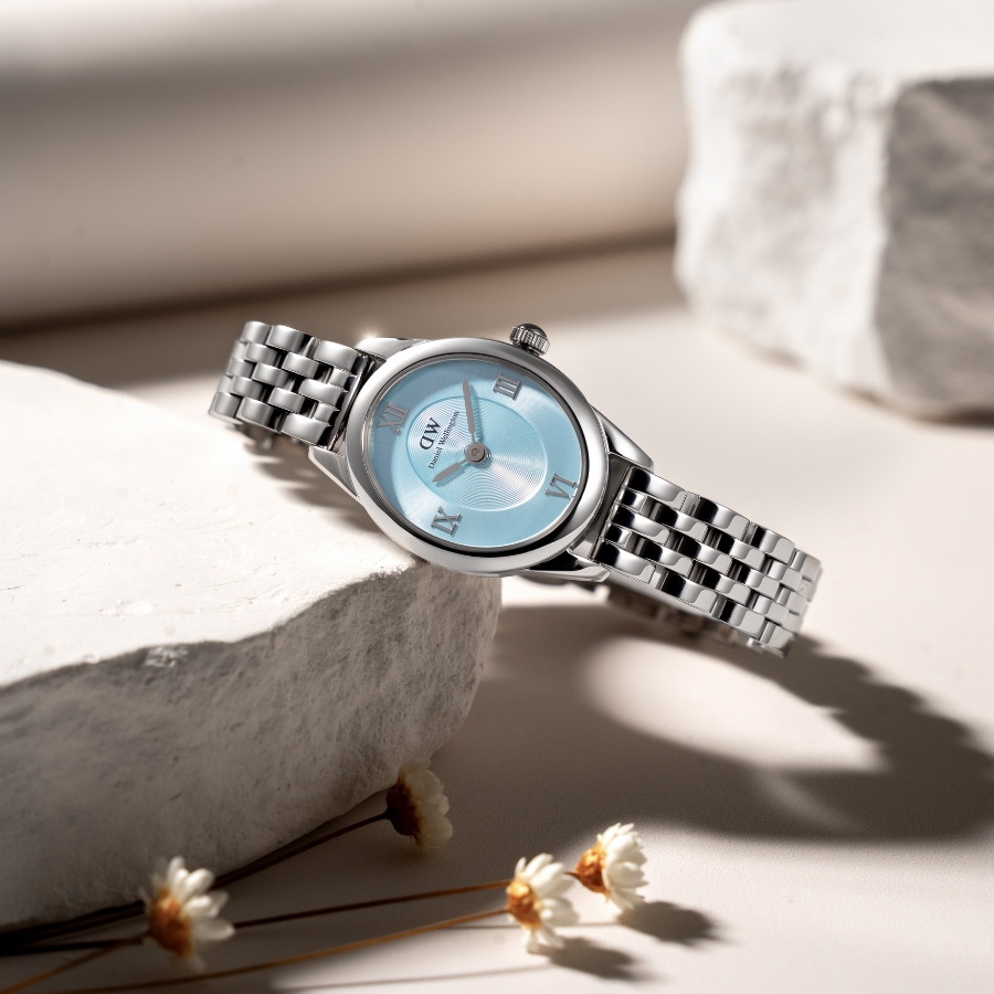 Mặt số đồng hồ Daniel Wellington thật