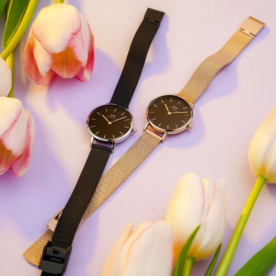 Cách phân biệt đồng hồ Daniel Wellington thật giả qua khóa gài
