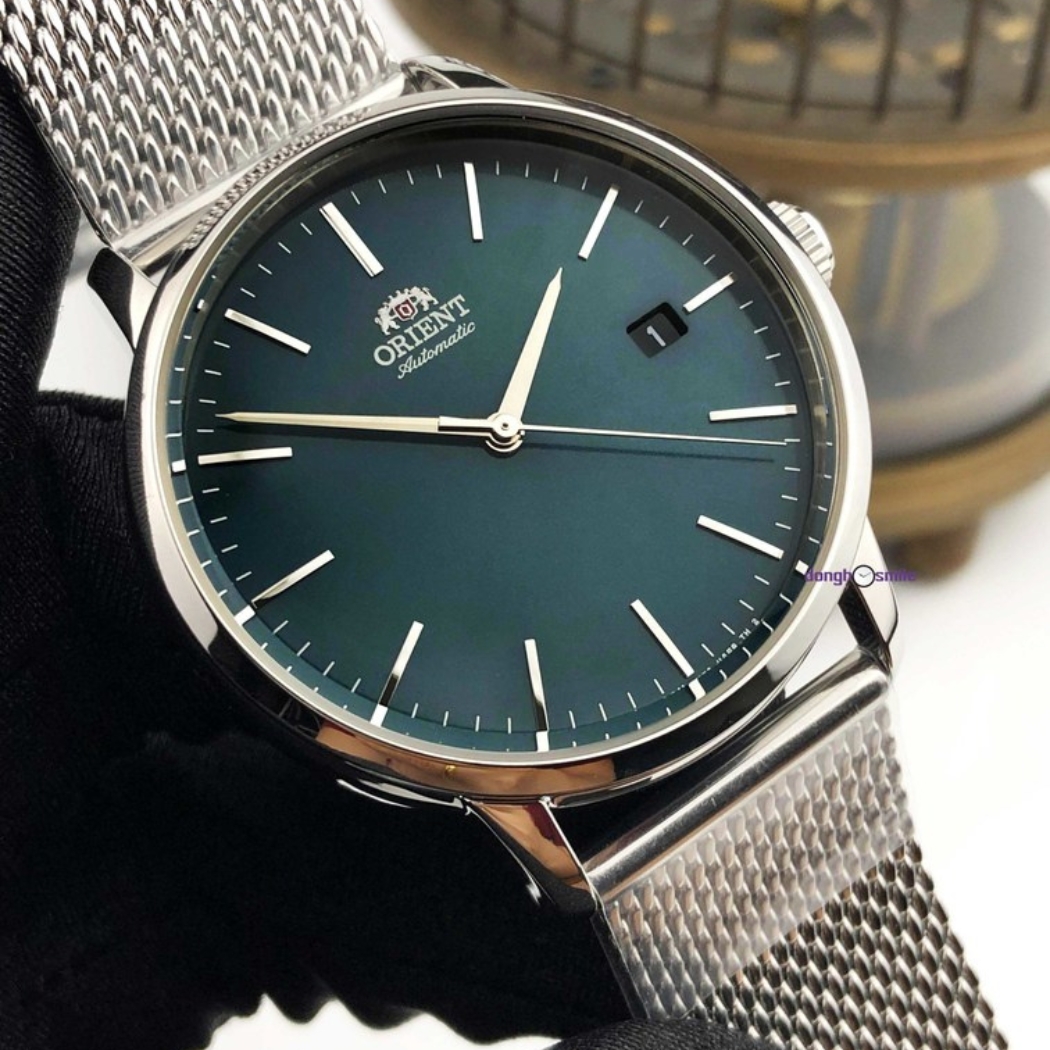 Dây Milanese mesh trên đồng hồ Orient với thiết kế lưới kim loại mịn