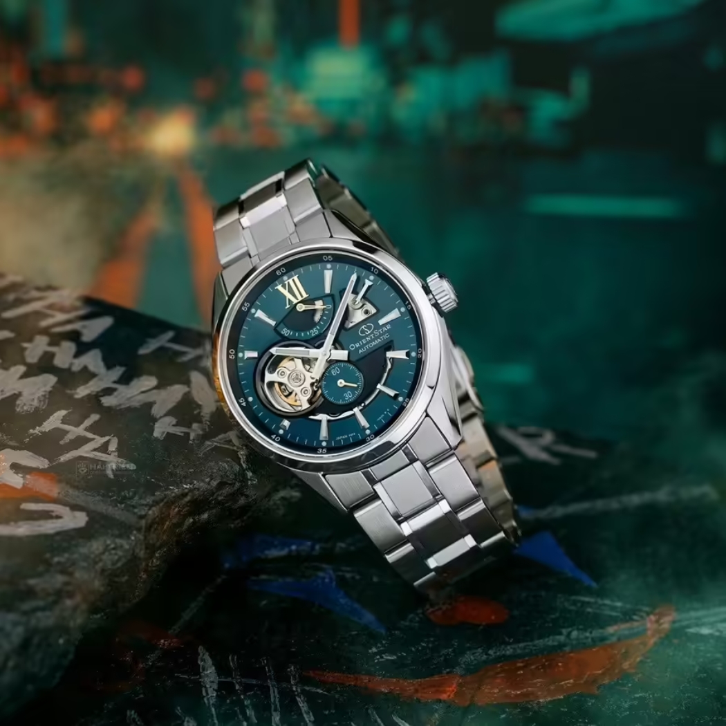  Orient Star gây ấn tượng với tông xanh ngọc lục bảo quý phái cùng thiết kế Semi Skeleton 