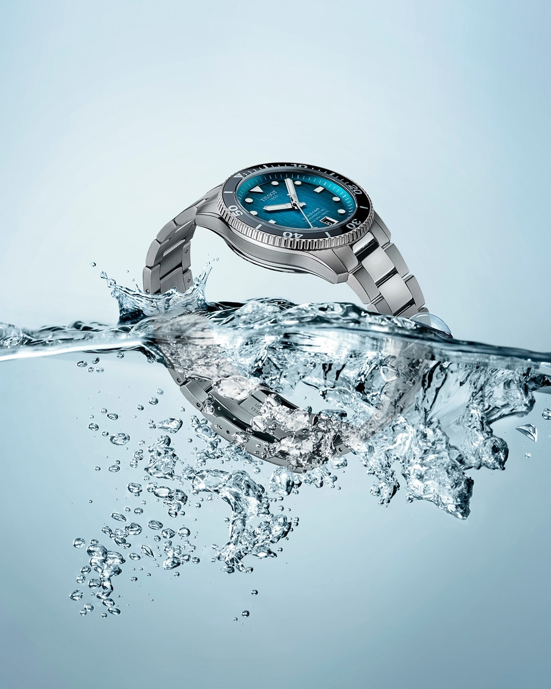 Ảnh chụp thực tế chiếc Tissot Seastar 1000 Powermatic 80 (bản 40mm) mà tôi đang đeo