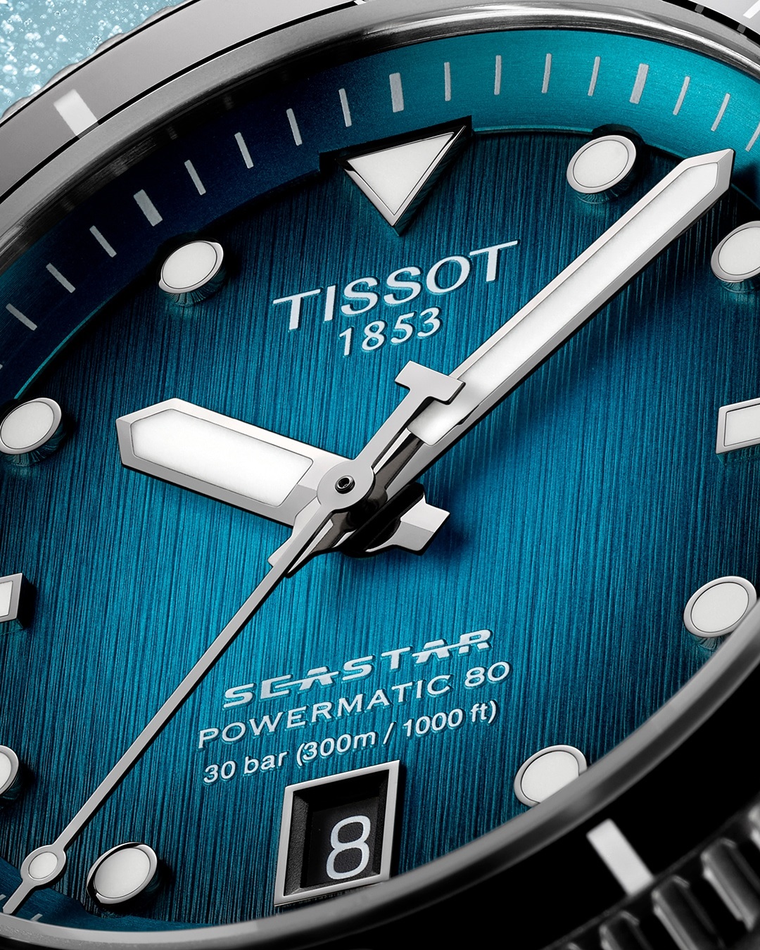 Mặt số hiệu ứng gradient (fumé) thực tế trên đồng hồ Tissot Seastar 1000