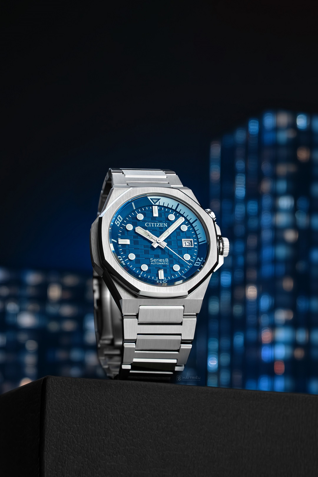 So sánh đồng hồ Tissot T-Race vs. Citizen Series 8