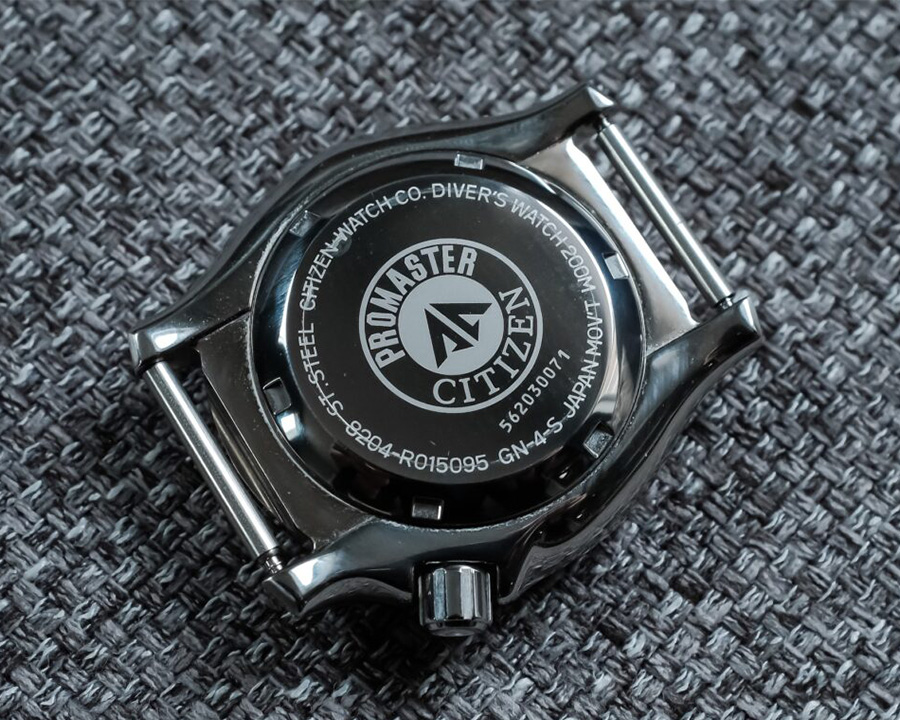Citizen Promaster NY0040 sử dụng máy 8204