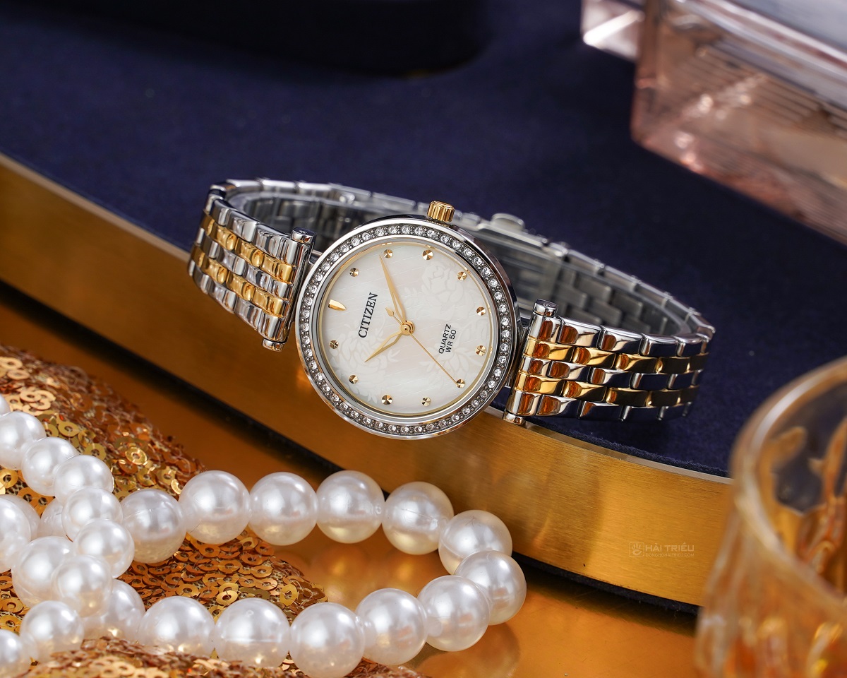 Đồng hồ Citizen Quartz nữ tiện lợi cho nhịp sống hằng ngày.