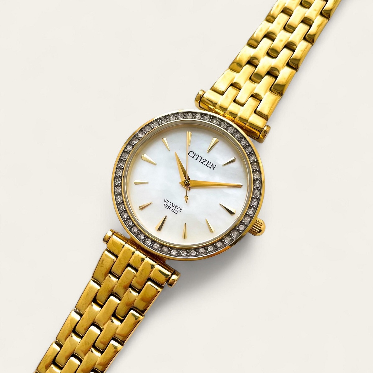 Citizen ER0212-50Y Quartz WR50 nữ