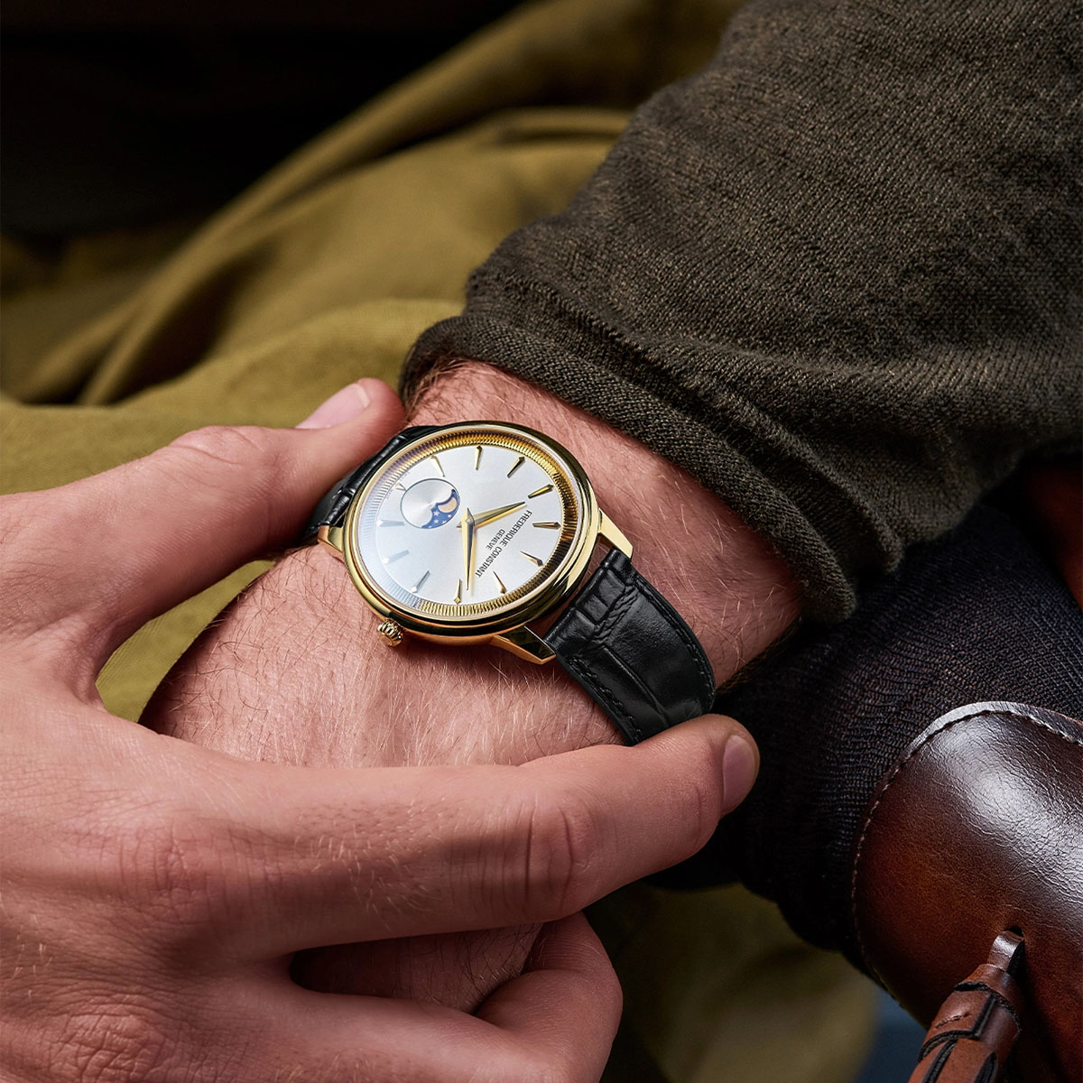 dong-ho-frederique-constant-classics-fc-206s3s5-3 Đồng hồ Frederique Constant Classics Moonphase FC-206S3S5- Ảnh 3