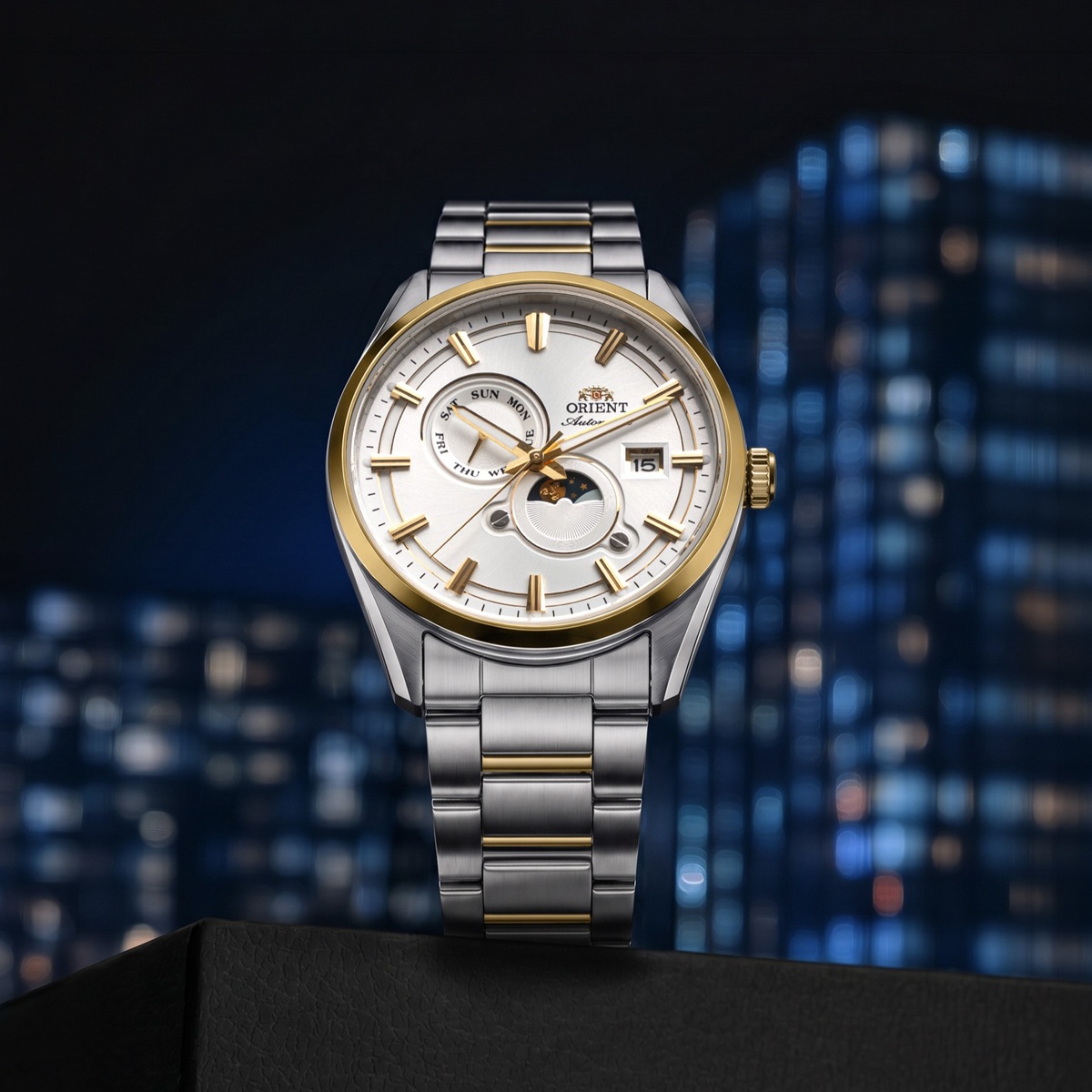 dong-ho-orient-stretto-day-night-ra-ak0312s30b-2 Đồng hồ Orient Stretto Day & Night RA-AK0312S30B- Ảnh 3