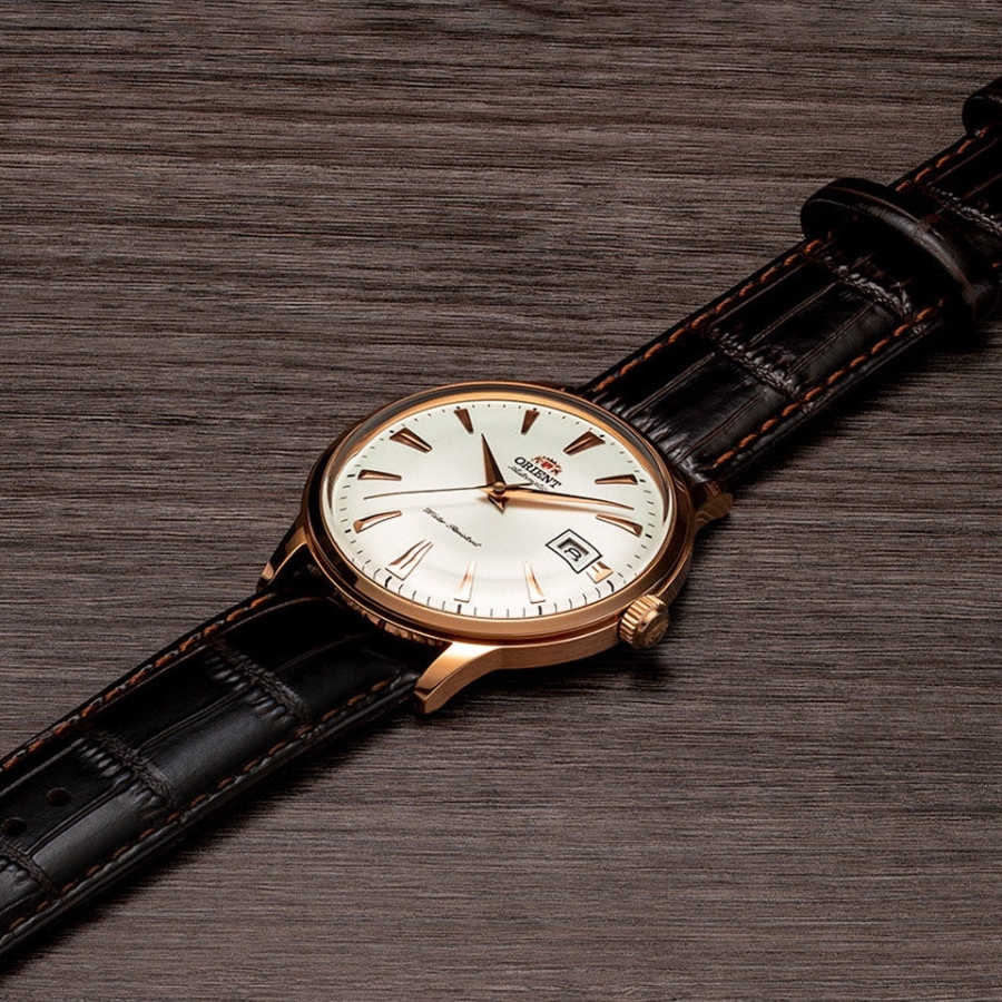 FAC00002W0 viền rose gold sang trọng mang đậm tinh thần cổ điển