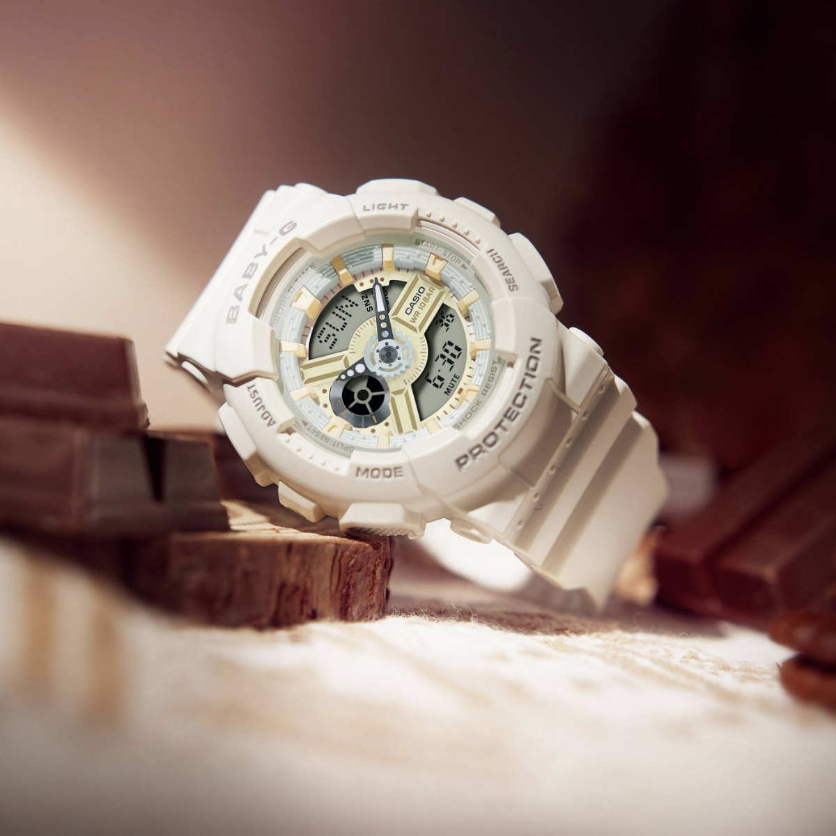 Đồng hồ Baby-G BA-110 màu trắng, thiết kế mặt lớn cho phong cách G-Shock nữ nổi bật.