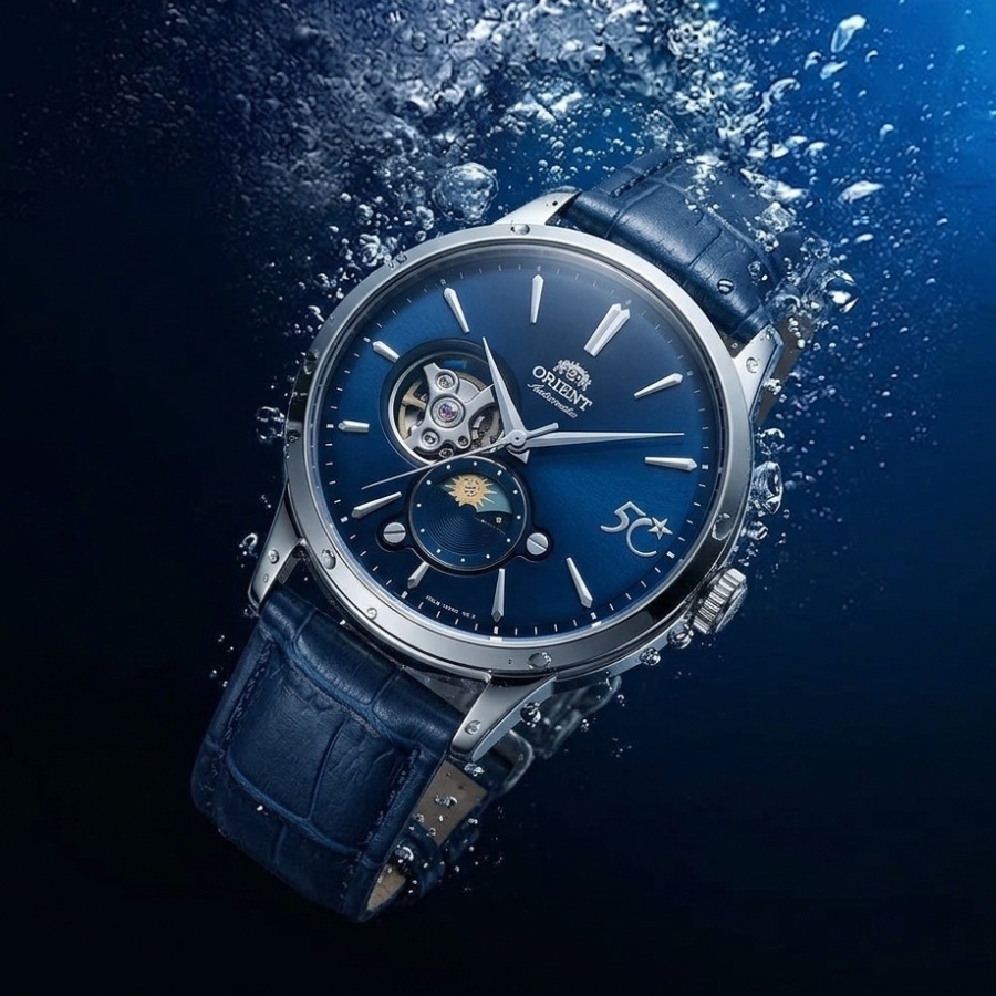 orient sun moon 6 với mức chống nước 3 atm
