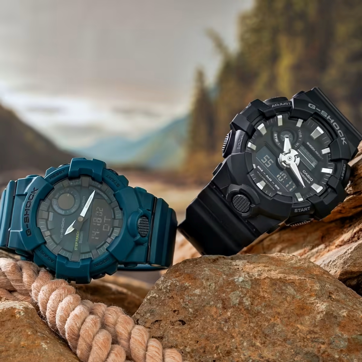 G-Shock G-SQUAD GBA-800-3ADR và G-Shock GA-700-1BDR.