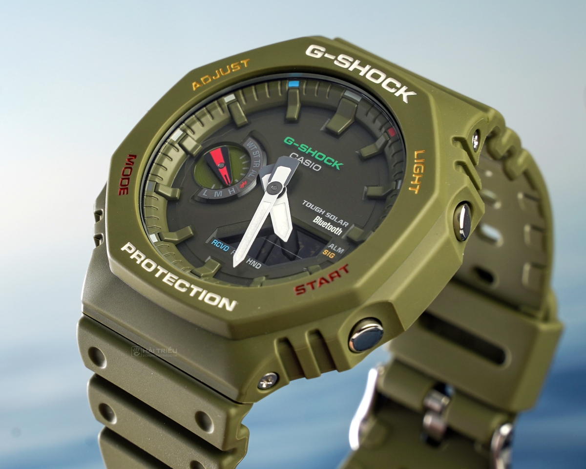 Đồng hồ G-Shock quân đội GA-B2100FC-3ADR.