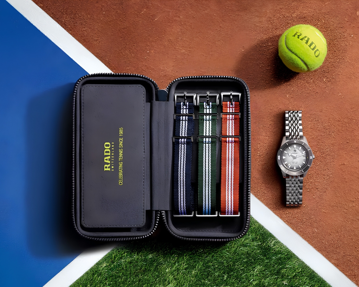 Mẫu Captain Cook Tennis Limited Edition R32222108.
