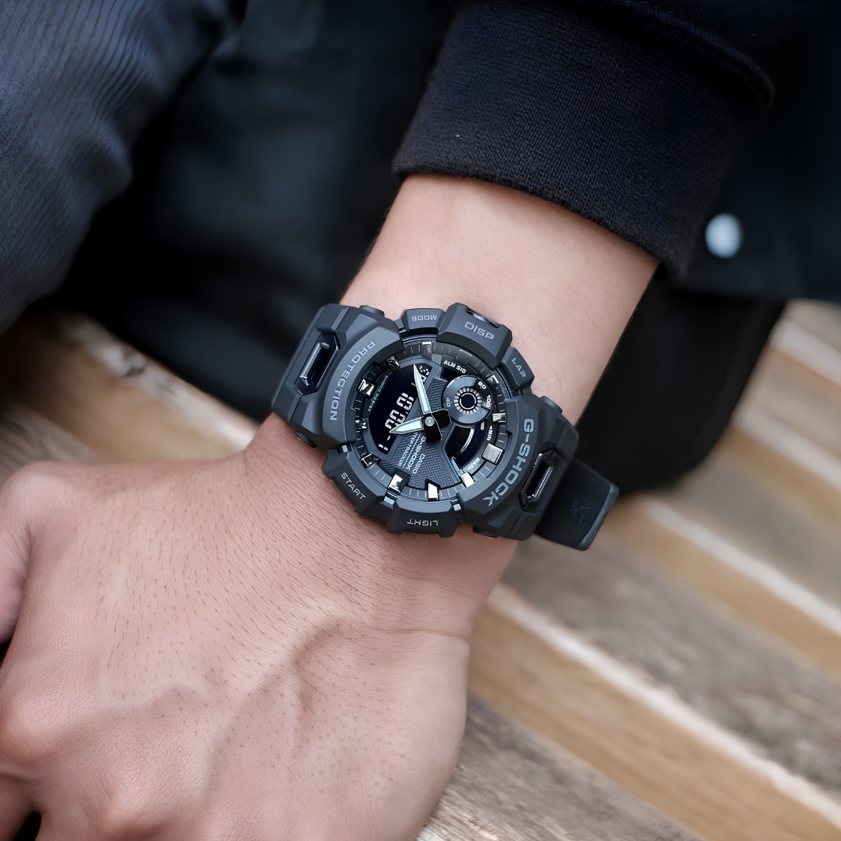Mẫu G-Shock GBA-900-1ADR.