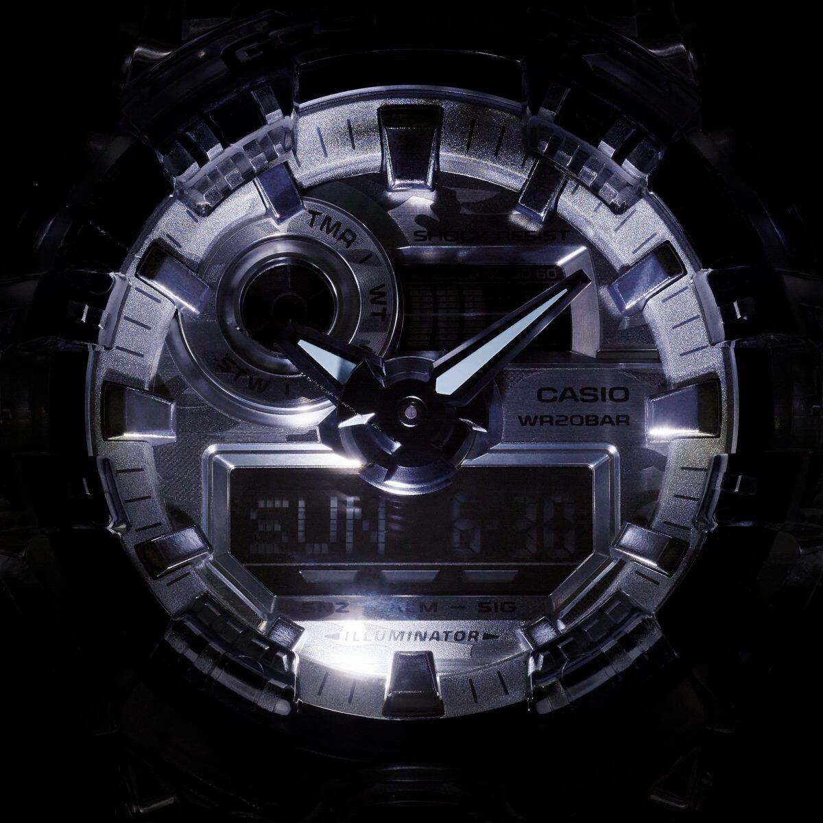 Mặt số 3D của G-Shock GA-700 kích hoạt LED Super Illuminator.