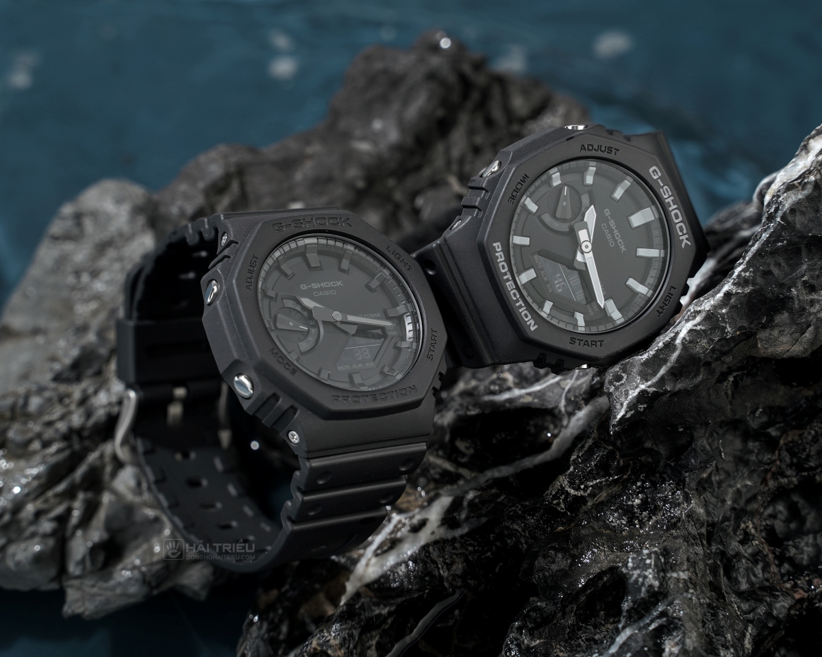 Hai đồng hồ thuộc dòng G-Shock GA-2100.