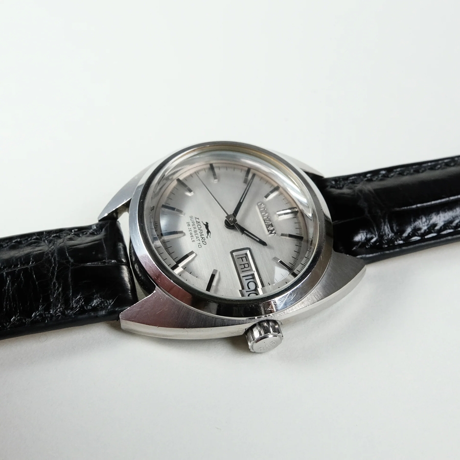Biến thể cao cấp Citizen Leopard Hi-Beat 36000.