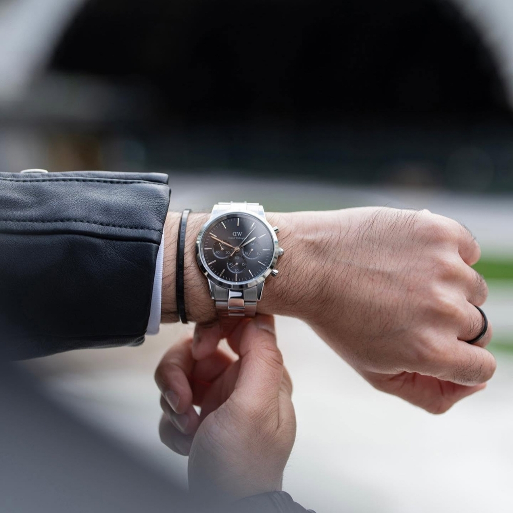 Đồng hồ DW (Daniel Wellington) chính hãng