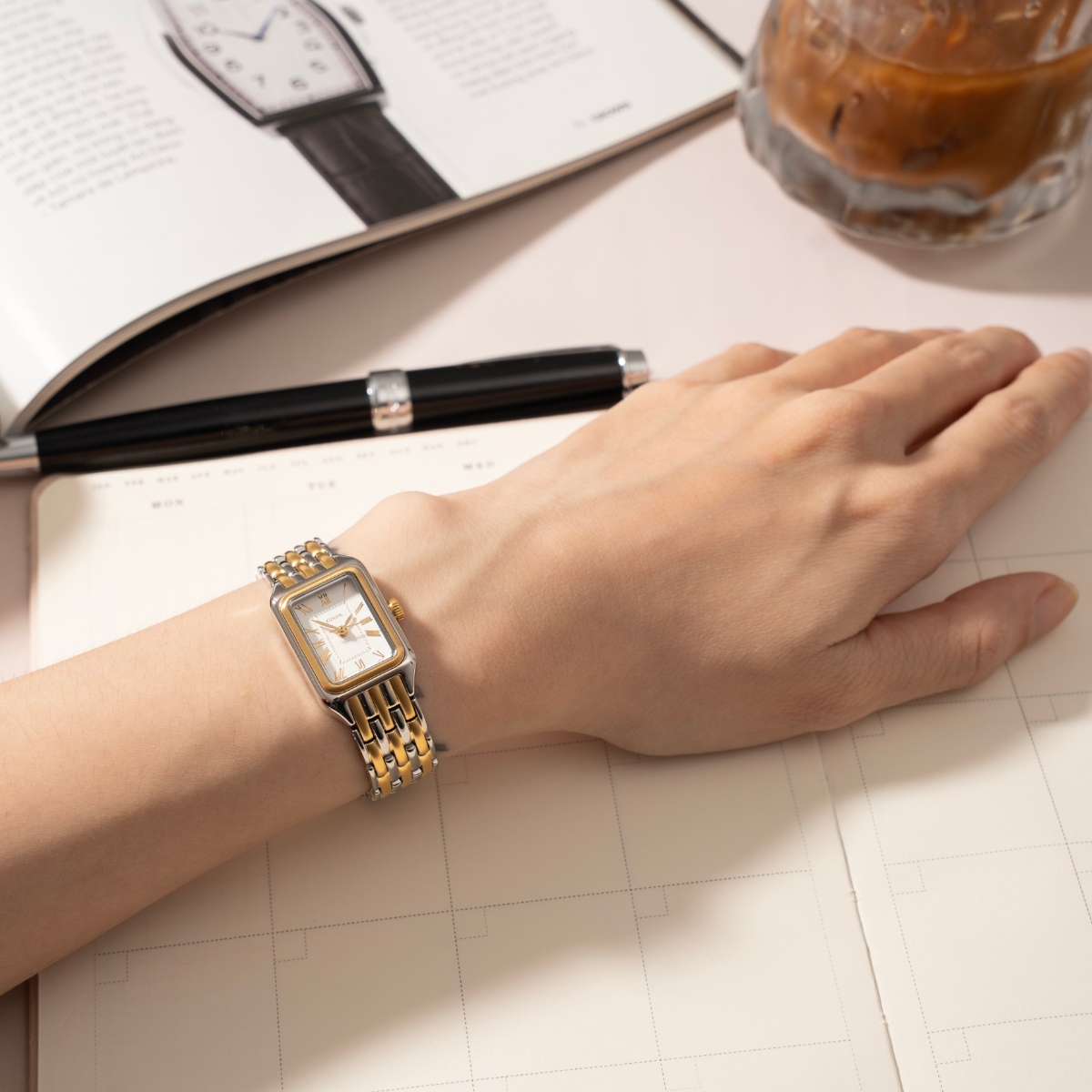 Đồng hồ Fossil Raquel ES5468 - Ảnh 8