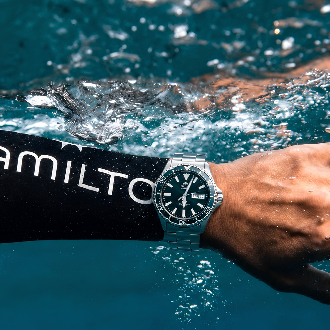 Khả năng chống nước thực tế của đồng hồ Orient Water Resistant khi tiếp xúc với nước