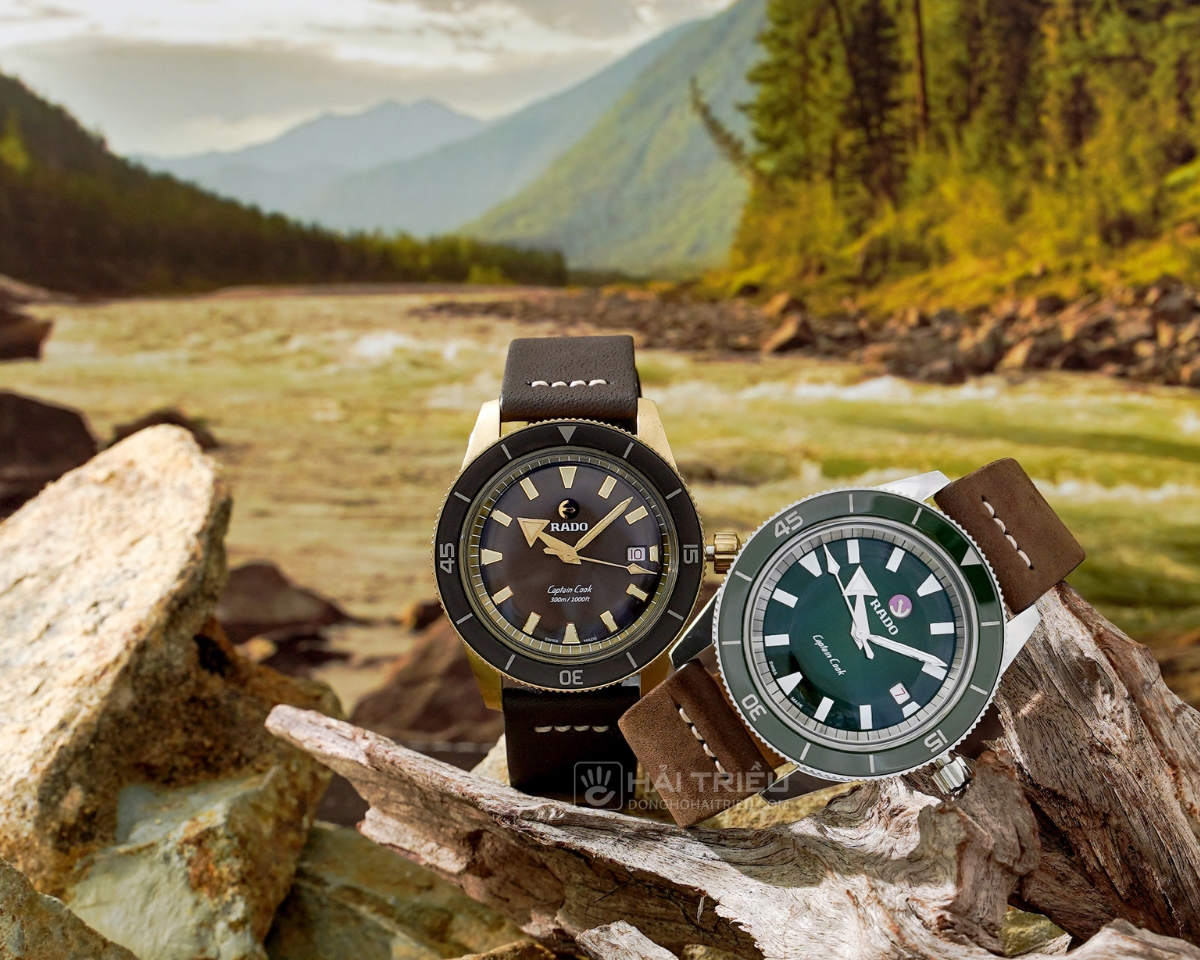 Bộ đôi Rado Captain Cook R32504306 và R32505315.