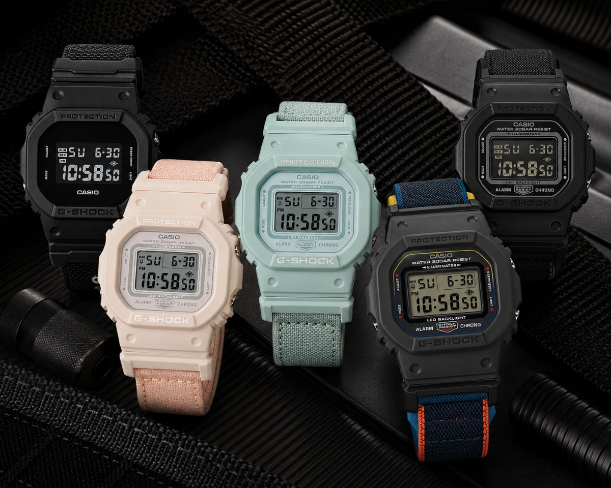 Năm chiếc đồng hồ G-Shock dây vải nhiều màu sắc.