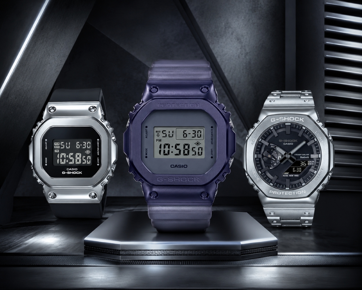 G-Shock GM-S size nhỏ, GM tiêu chuẩn và GM-B full kim loại.