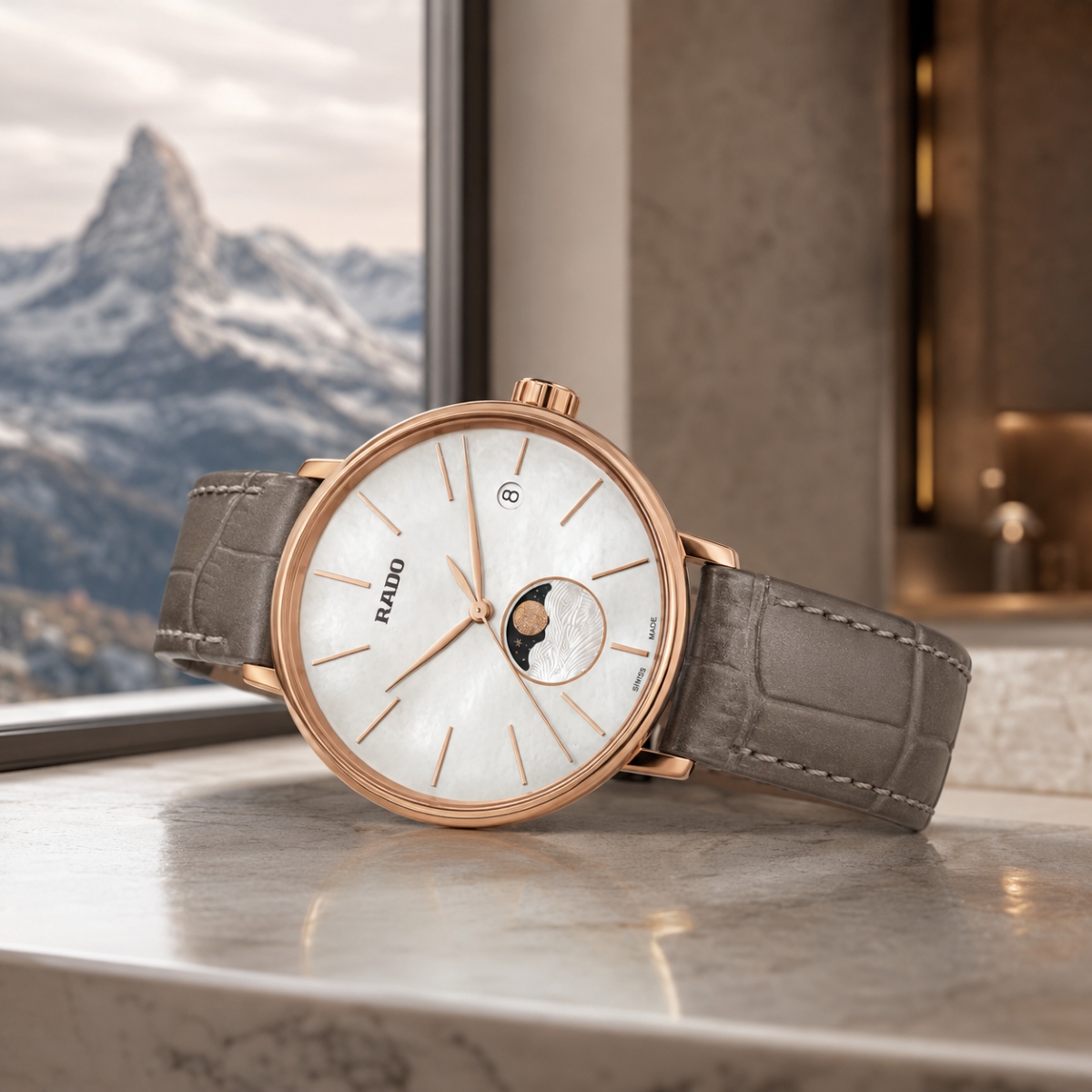 Mẫu Rado Coupole R22885945 dùng máy Quartz.