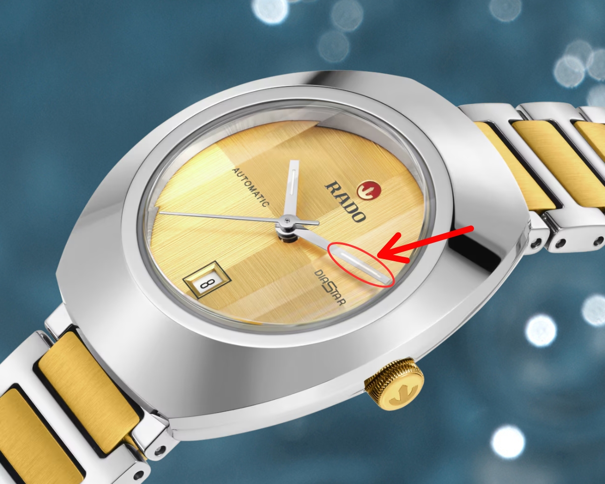 Kim đồng hồ Rado DiaStar được phủ dạ quang Super-LumiNova®.