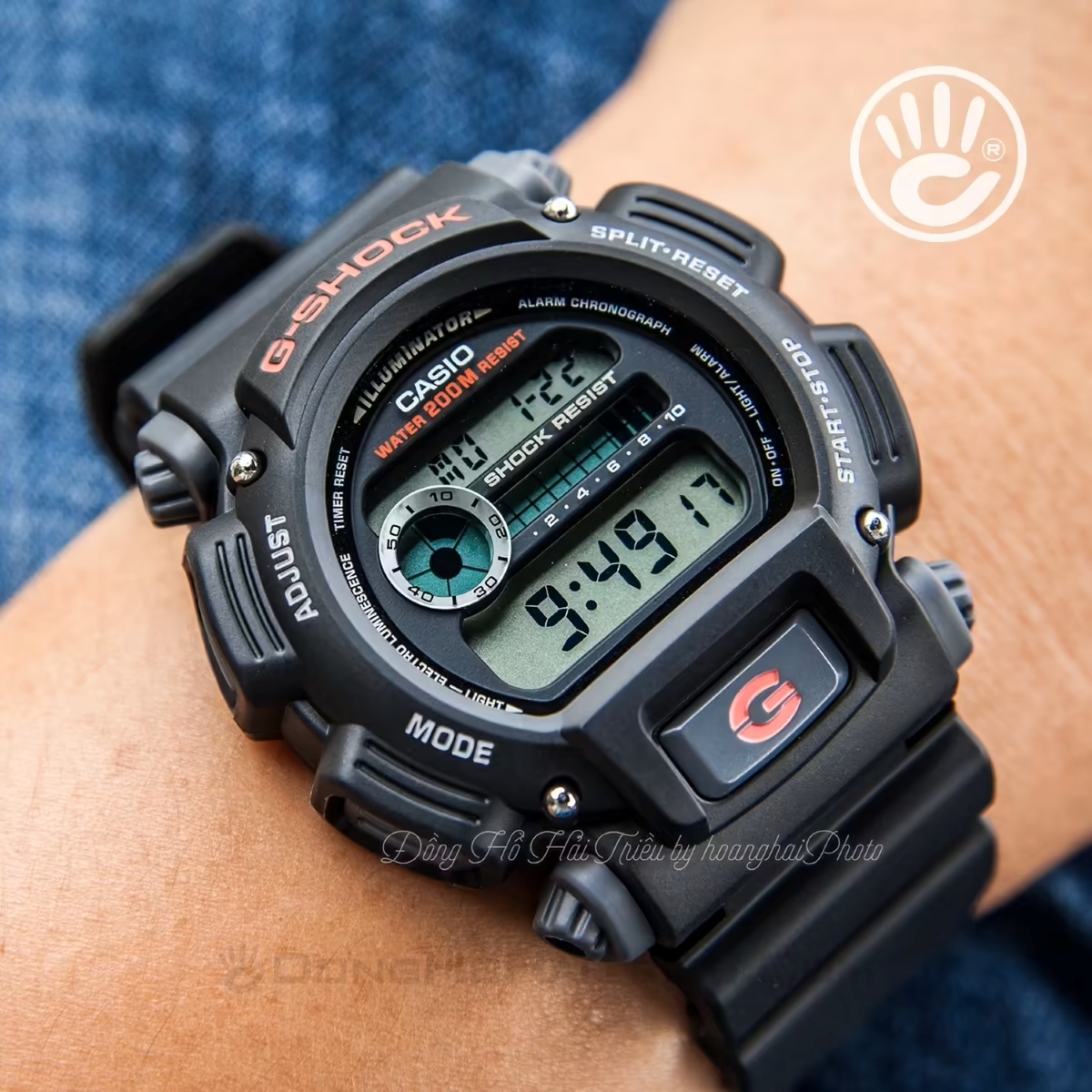 Đồng hồ điện tử G-Shock DW-9052-1VDR.