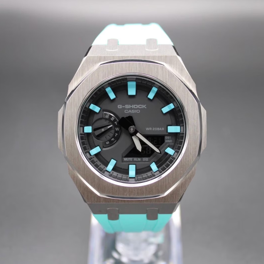 Đồng hồ G-Shock đã custom bezel, dây đeo và cọc số.