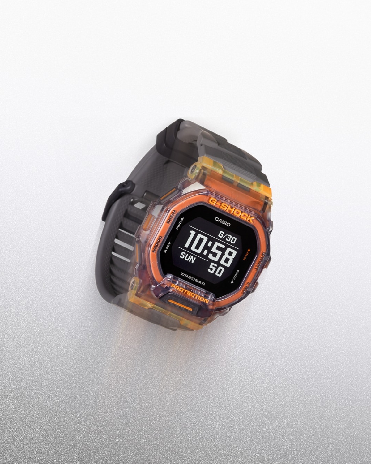 G-Shock GBD-200SM-1A5DR phong cách thể thao.
