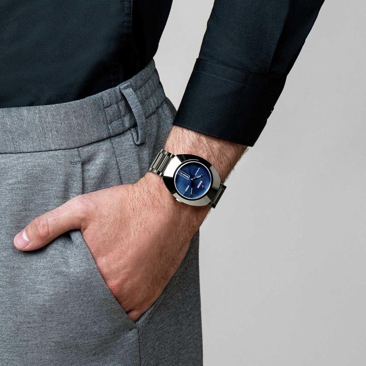 Mẫu Rado DiaStar Original R12160213 sử dụng bộ máy Caliber R764.