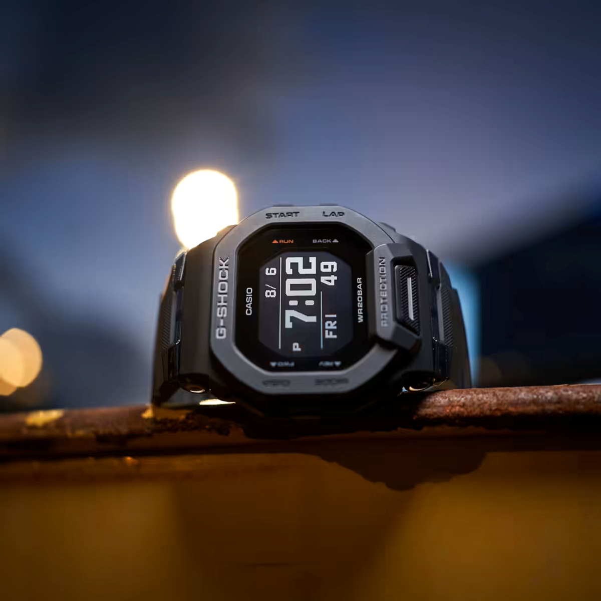 Mẫu G-Shock GBD-200-1DR phù hợp với người thích tập luyện, vận động.