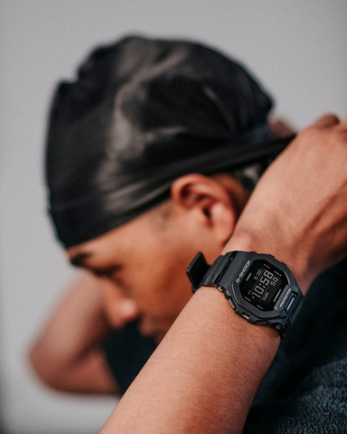 G-Shock GBD-200-1DR all black cá tính.
