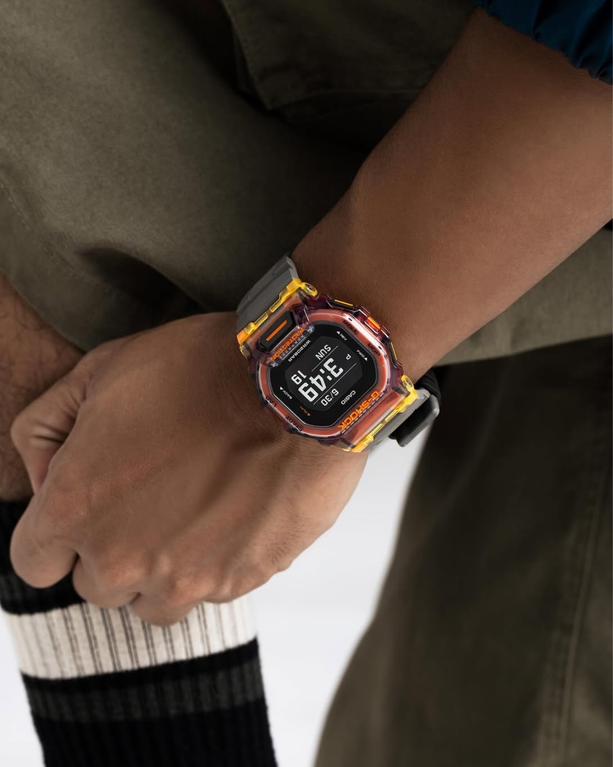 Mẫu G-Shock GBD-200SM-1A5DR thiết kế trẻ trung.