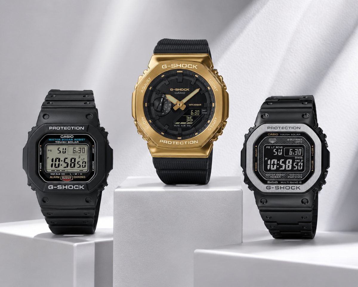 Ba mẫu G-Shock đen G-5600UE-1, GM2100G-1A9, GMW-B5000MB-1 được làm từ 3 vật liệu.