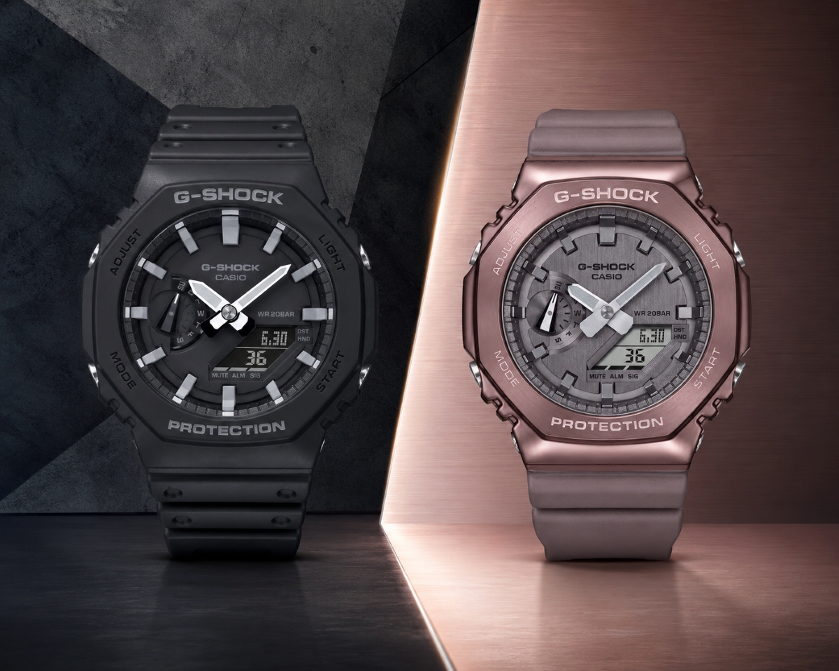 G-Shock GA nhựa resin và G-Shock GM-2100MF-5ADR mặt kim loại.