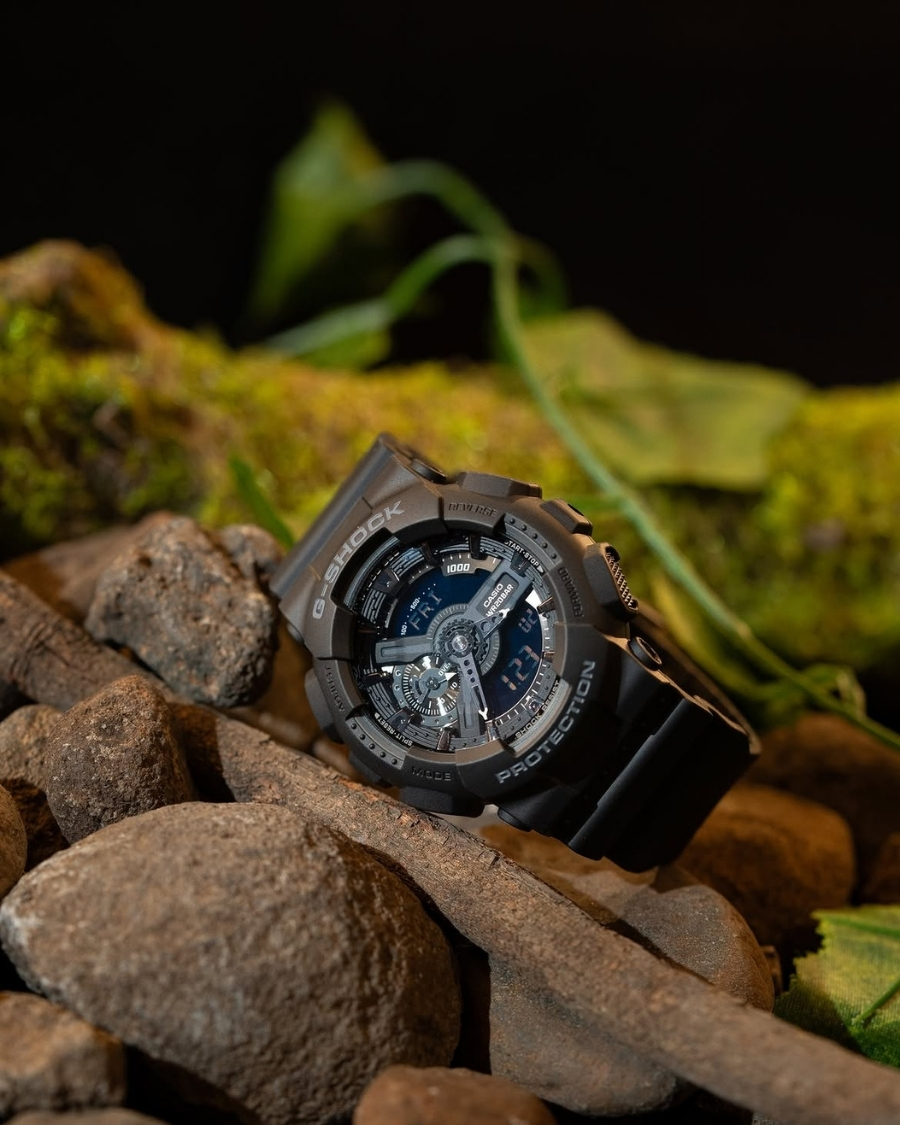 Đồng hồ G-Shock GA-110 mặt kim số trẻ trung.